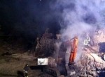 Calabria: Autocarro ed escavatore di un'impresa edile incendiati a Locri
