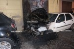 Lamezia: due auto incendiate in pieno centro a due passi dal concerto di Brunori Sas