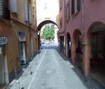Calabria: Cosentino malmenato ed etichettato come mafioso da extracomunitari a Bologna