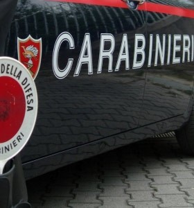 Calabria: Rubano gasolio da mezzo soccorso, arrestati tre giovani