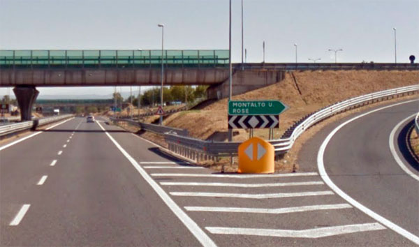 A3-svincolo-Montalto-Rose-direz-sud.jpg