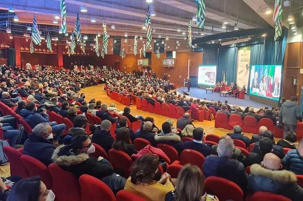 Congresso-della-CISL-Calabria_b1196.jpg