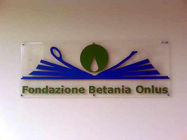 Fondazione-Betania-catanzaro-targa.jpg