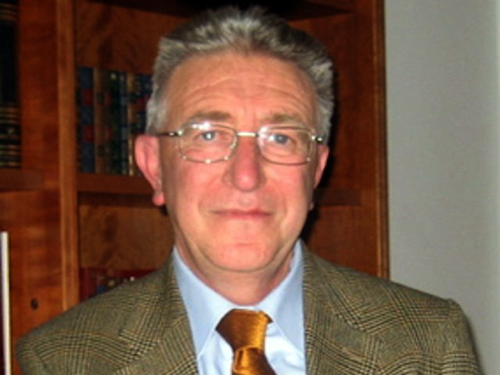 Franco-tonnara-sindaco-di-amanatea.jpg