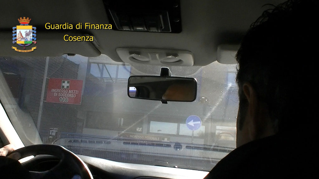 Guardia-di-finanza-Cosenza-2016.jpg