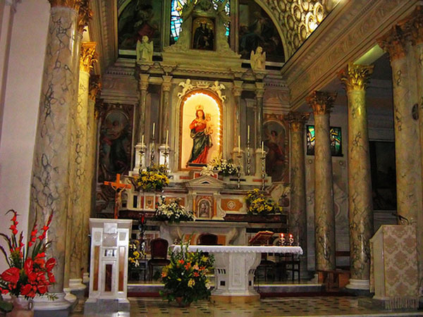 Interno-Santuario-Madonna-di-Visora-a-Conflenti.jpg