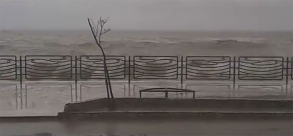 Lungomare2-Cz-Lido-2febbraio2014.jpg