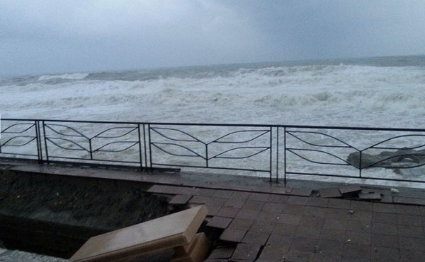 Lungomare3-Siderno-2febbraio2014.jpg
