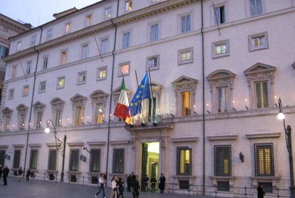 PalazzoChigi-ok.jpg