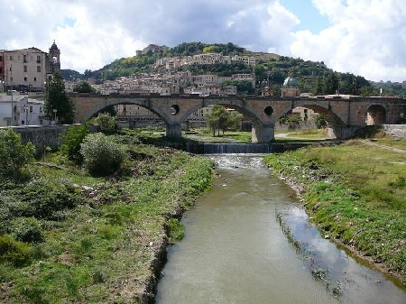 Ponte_S._Francesco_cosenza.jpg