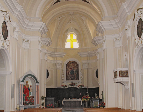 SERRASTRETTA_chiesa-2014.jpg