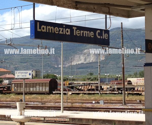 Stazione-Lamezia-ott-2013.jpg