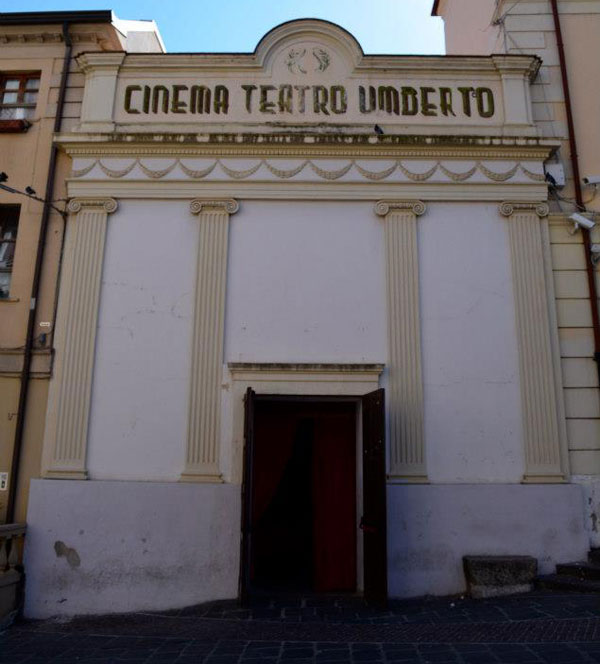 Teatro-Umberto-2.jpg