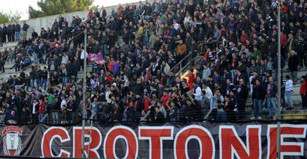Tifosi-Crotone.jpg