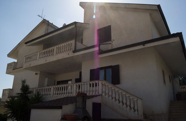 abusivismo-villa-vibo-luglio-2012