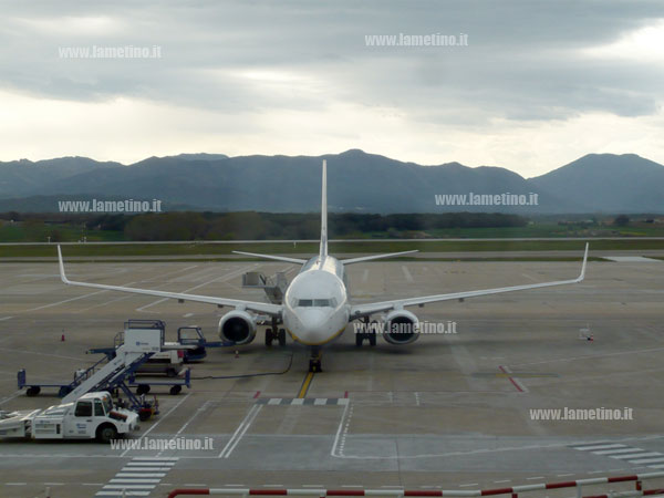 aeroporto-lamezia-pista