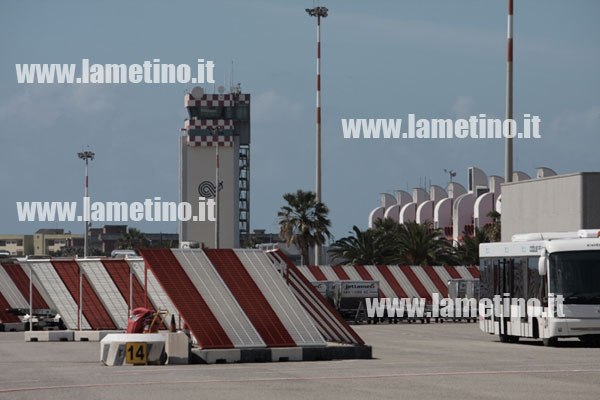 aeroporto-lamezia-pistatorre-di-controllo.jpg