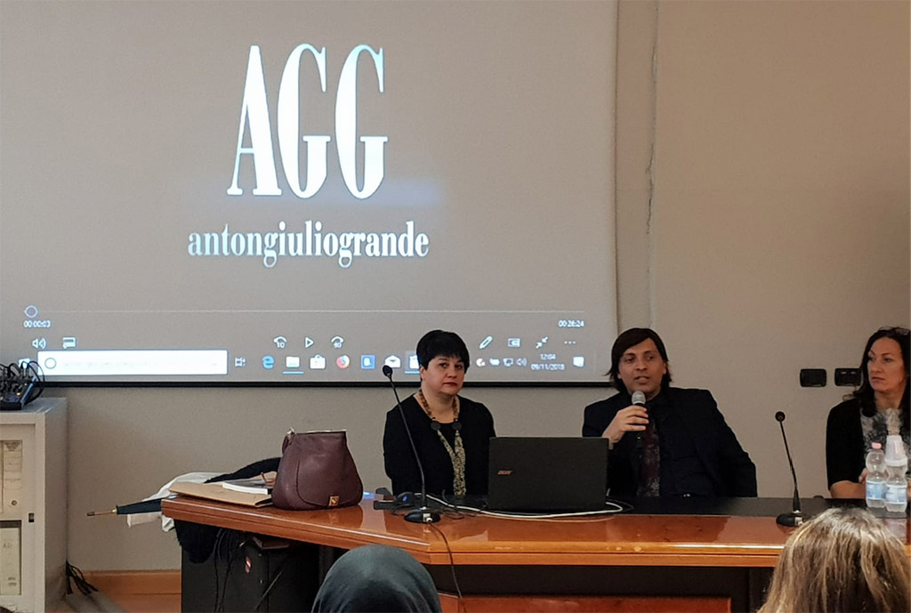 Lo stilista Anton Giulio Grande incontra gli studenti del liceo