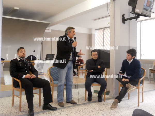 ammazzateci-tutti-liceo-classico-21-dic-2012-Fabio-Vincelli--Guido-Marino--Rodolfo-Ruperti--Francesco-Blagano