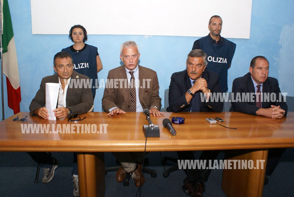 arresti_conferenza070812