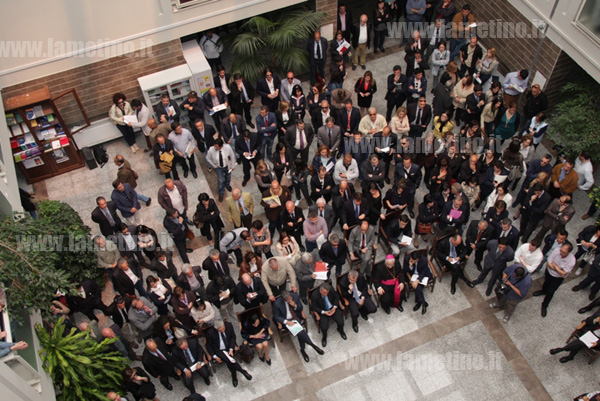 assembl_tribun_magg_2012