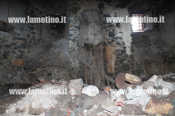 bastione-di-malta-interno-detriti.jpg