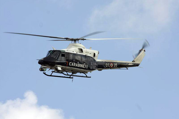 carabinieri-elicottero-generale-2.jpg
