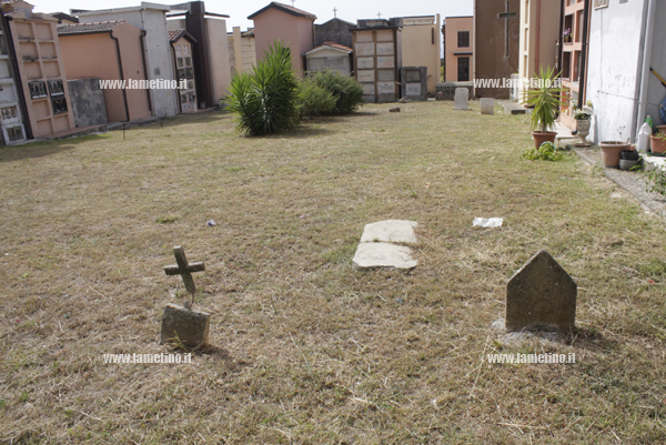 cimitero_sambiase_lamezia_campi_2.jpg