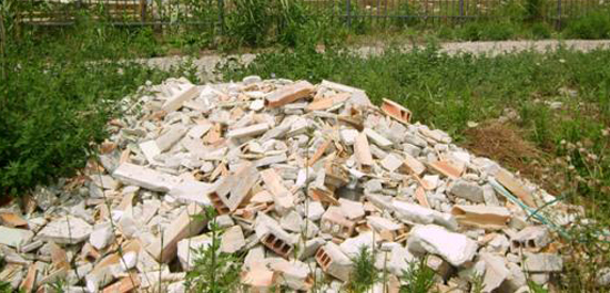 discarica-abusiva-materiale-edile.jpg