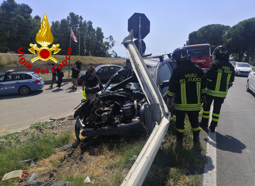 Due Incidenti Sulle Strade Calabresi Intervengono Vigili Del Fuoco A Cetraro E Amendolara Il Lametino It