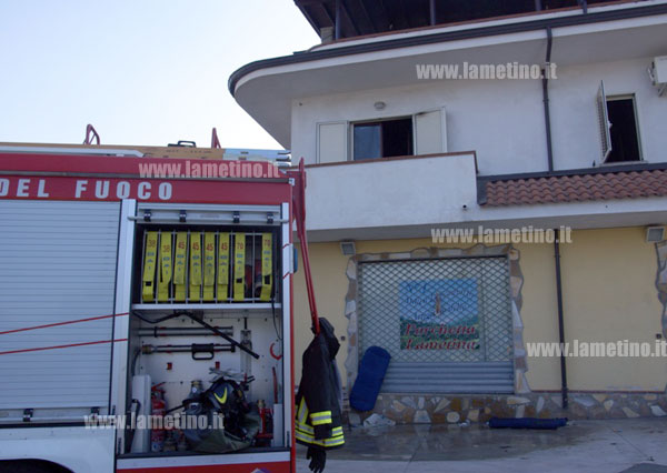 incendio-casa-torcasio-luglio-2012-ter