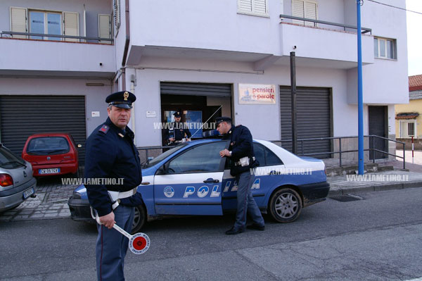 intimidazione260212_7