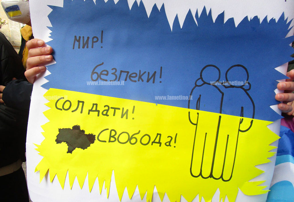 lamezia-manifestazione-bambini-ucraina-12-marzo-225cff63bed6_97299.jpg
