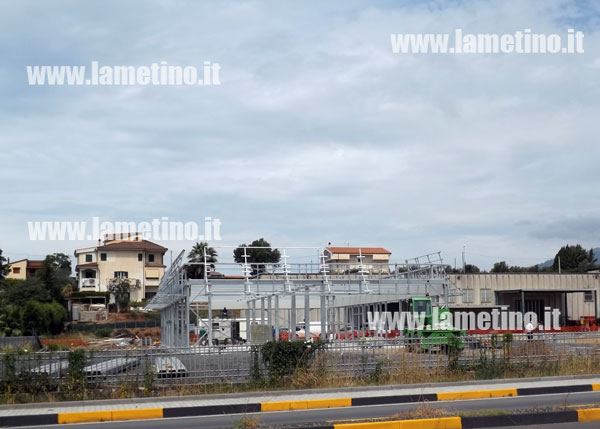 mc-drive-lamezia-costruzione.jpg