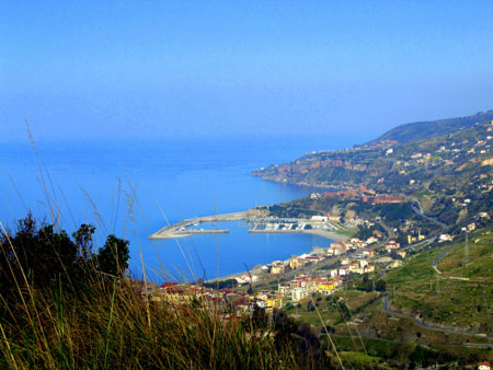 panorama-di-Cetraro-sul-Mar-Tirreno.jpg