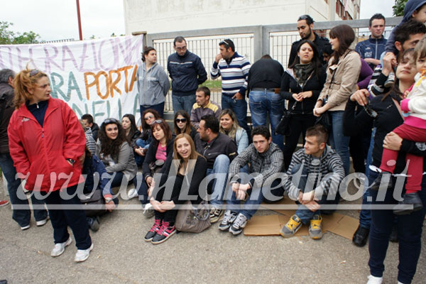 protesta_san_pietro_lametino_3