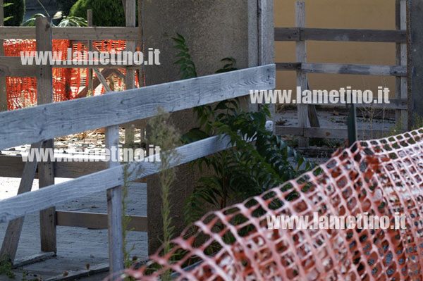 struttura-pericolante-cimitero-nicastro-lamezia-2.jpg