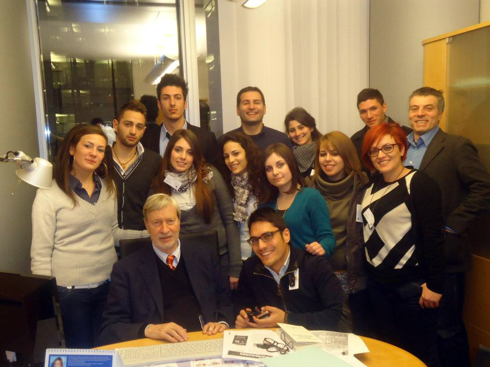 studenti_lametini_con_gianni_vattimo