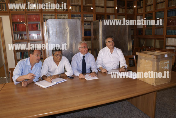 votazioni-ordine-avvocati-giugno-2013-lamezia.jpg