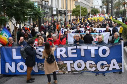 Oggi la grande manifestazione nazionale “No Ponte”: in migliaia attesi a Messina NoPonte291125_93c8c.jpg