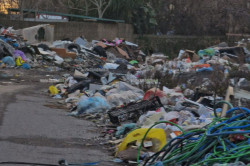 Lamezia, rimozione rifiuti e risanamento ambientale: Comune candida il progetto per Ciampa di Cavallo e accesso campo rom Rifiuti-Image-2025-01-18-at-17.50.33_8ffbb_ab9e9.jpg