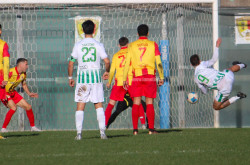 Serie D, il derby è biancoverde: la Vigor supera il Sambiase 1-0, decide Cosendey Unknown_13a9c.jpg