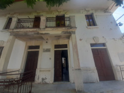 Lamezia, pubblicato il bando per i lavori di recupero dell’ex palazzo comunale di Sant’Eufemia delg4411_3845d_432aa.jpg