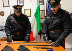 Carabinieri sventano furto alla chiesa Madre di Petronà foto-petrona_8293f.jpg