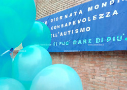 Lamezia, Giornata Mondiale Consapevolezza sull’Autismo. Regio (Progetto Sud): “Venti bambini in carico, servono servizi multidisciplinari” giornata-autismo-flash-mob-lamezia4_955c2_fb427.jpg