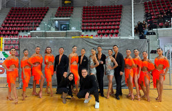 Pioggia di medaglie per la Nadd Academy Lamezia al trofeo “New Hollywood Dance” e al campionato regionale FIDESM nadd-accademy1_61bc0.jpg