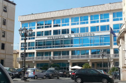 Via libera a regolamento che concede in uso le palestre degli istituti scolastici della Provincia di Catanzaro provincia-di-Catanzaro-2015_04eac_433d5.jpg