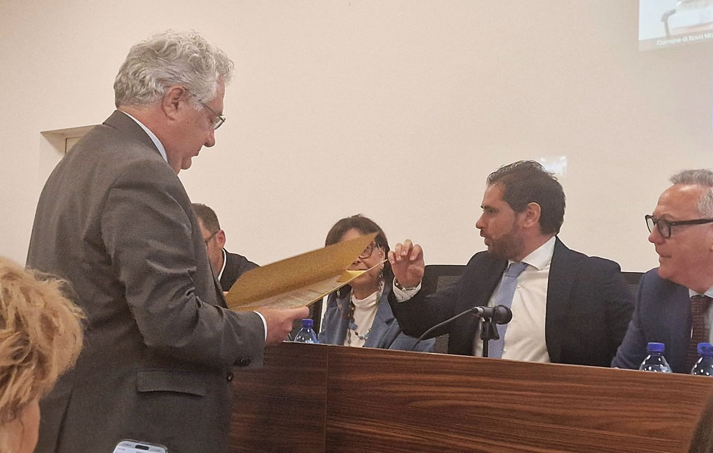 Lamezia, Comune firma convenzione per aree degradate: interventi a Ciampa di Cavallo e fra via  Miceli e via Newton