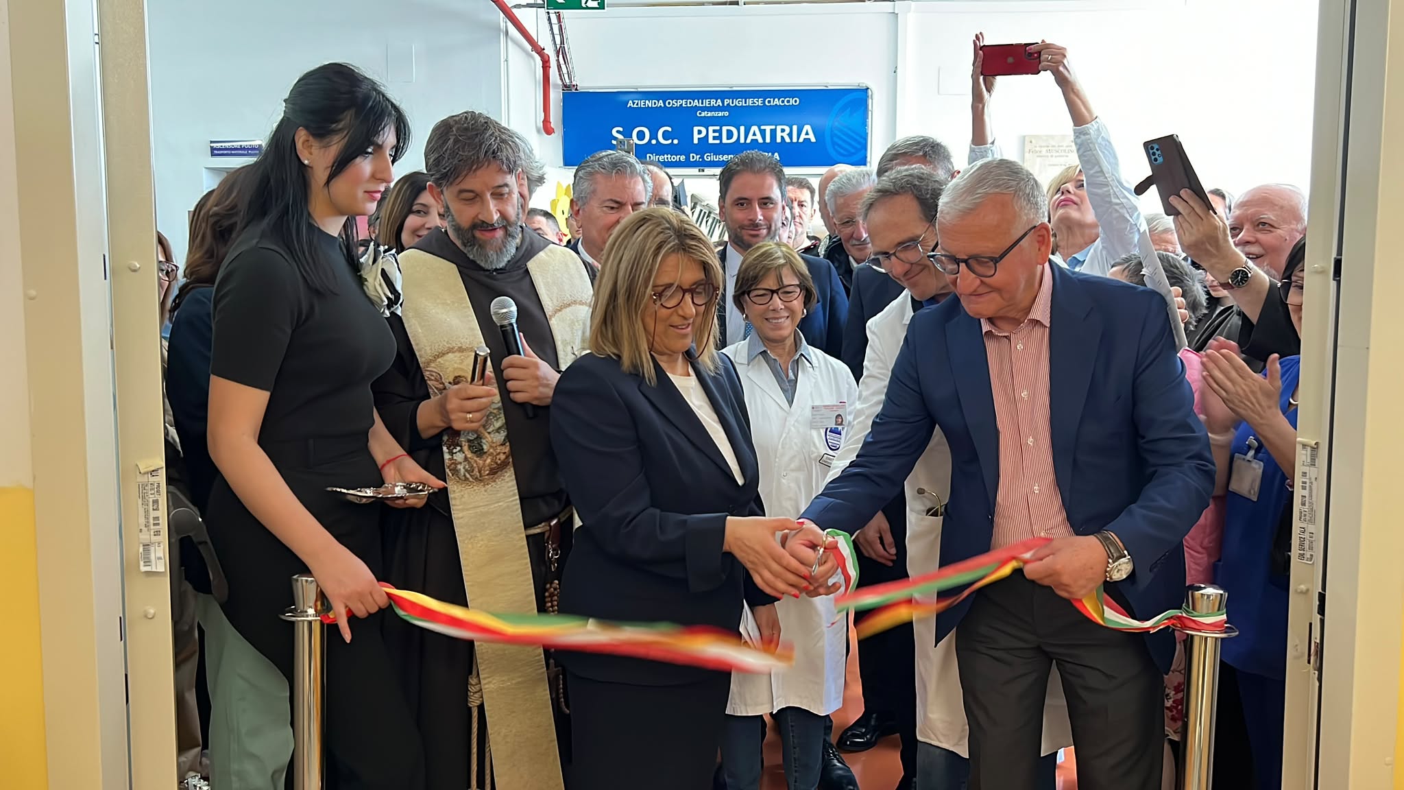 Inaugurata al “Pugliese” la nuova area pediatrica: più posti letto e spazi a misura di bambino