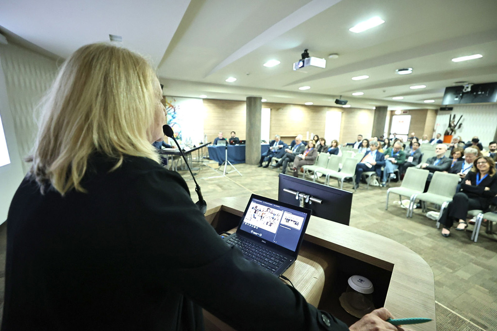 Genetica e pediatria, dalla diagnosi precoce alle terapie innovative: il congresso a Feroleto Antico